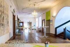 Sektempfang im Foyer